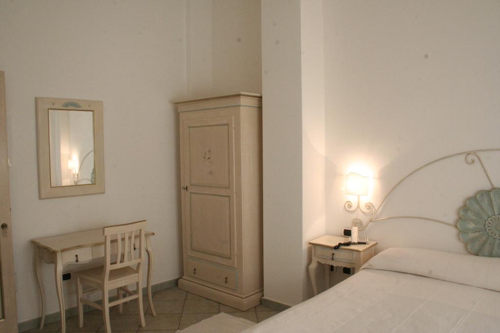 Hotel Sorgente Aglientu Habitación foto